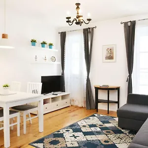 Apartment Santana 3 - Checkinhome, Lisbon